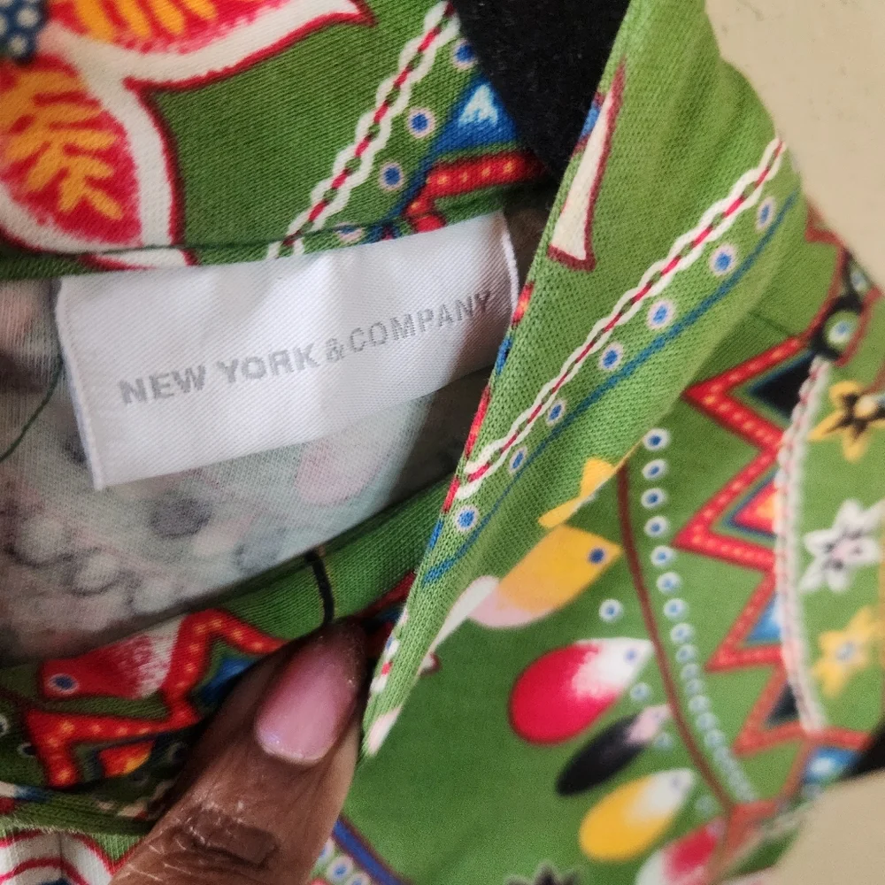 New York and Company green, red, blue, white sleeveless floral dress. Si… - Picture 4 of 11